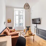 AMOUR - Appartement chaleureux et moderne dans le cœur historique de Rennes