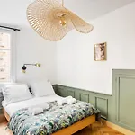AMOUR - Appartement chaleureux et moderne dans le cœur historique de Rennes