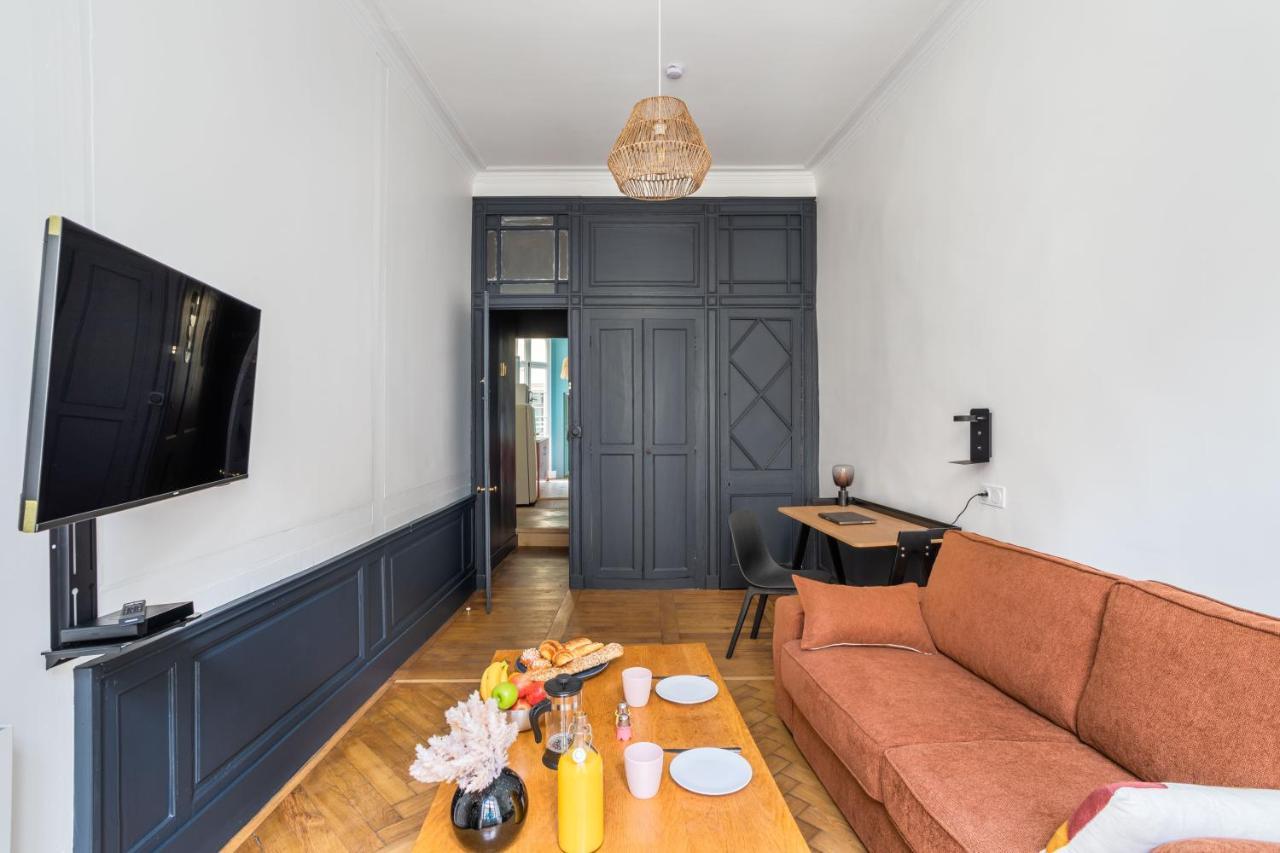 Appartement - Chaleureux Et Moderne Dans Le Cœur Historique De *