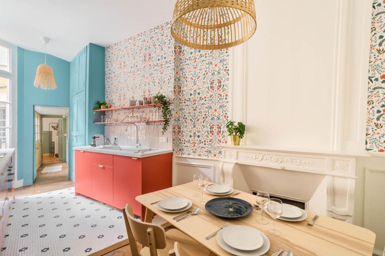 - Chaleureux Et Moderne Dans Le Cœur Historique De Appartement